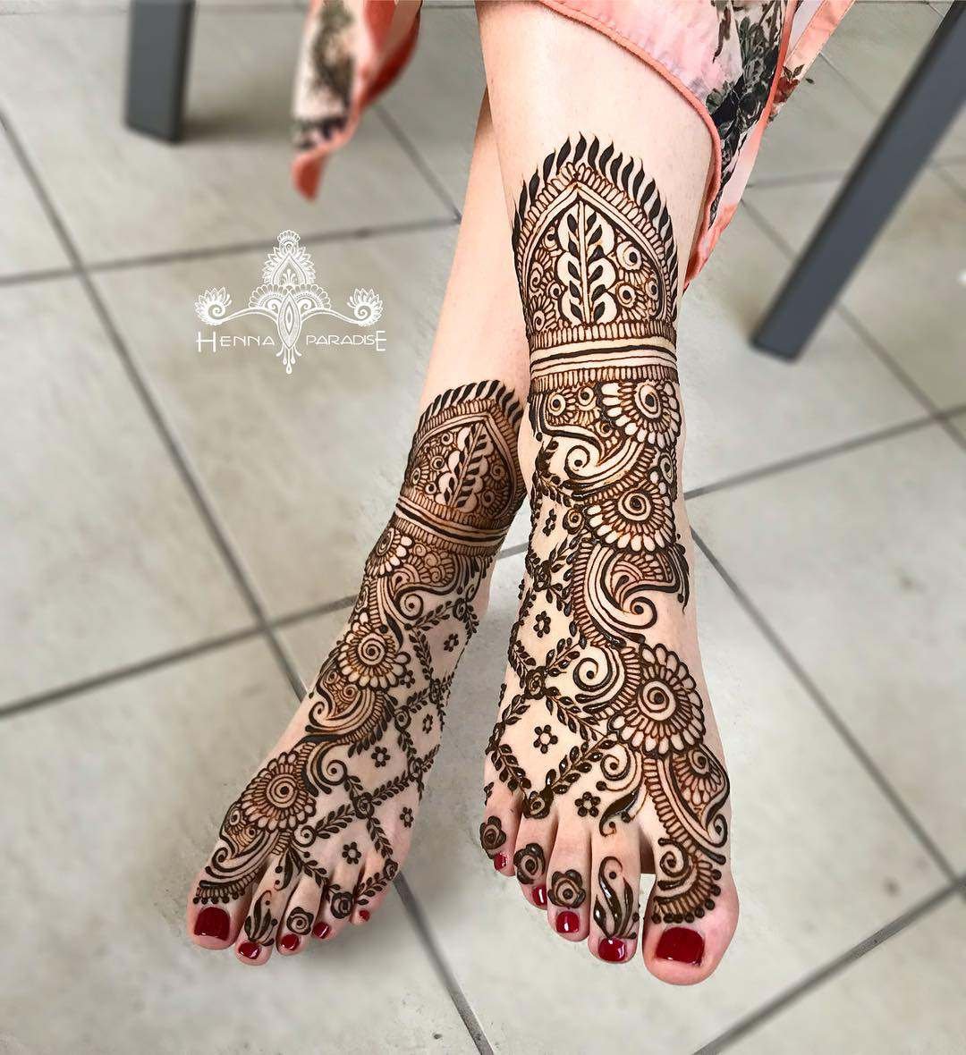 Legs Mehndi Design For Bridal दुल्हन के लिए मेहंदी डिजाइन
