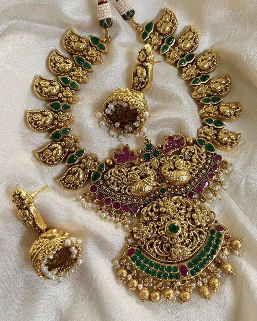 South Indian Antique Choker Necklace Set Design
