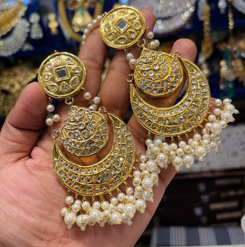 Trendy Jhumki Style Earring Design For Girls
