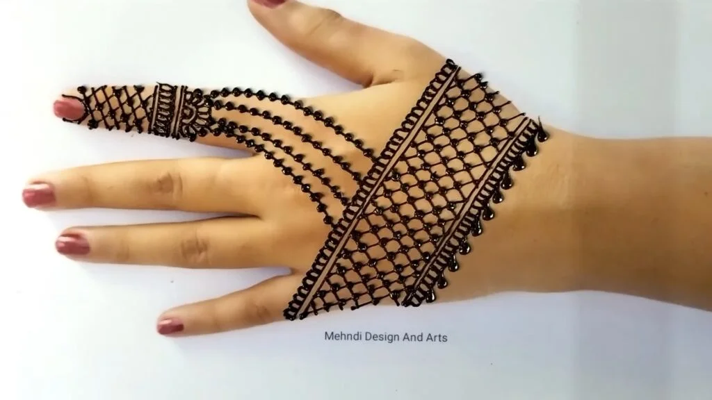 Mehndi Design For Girls