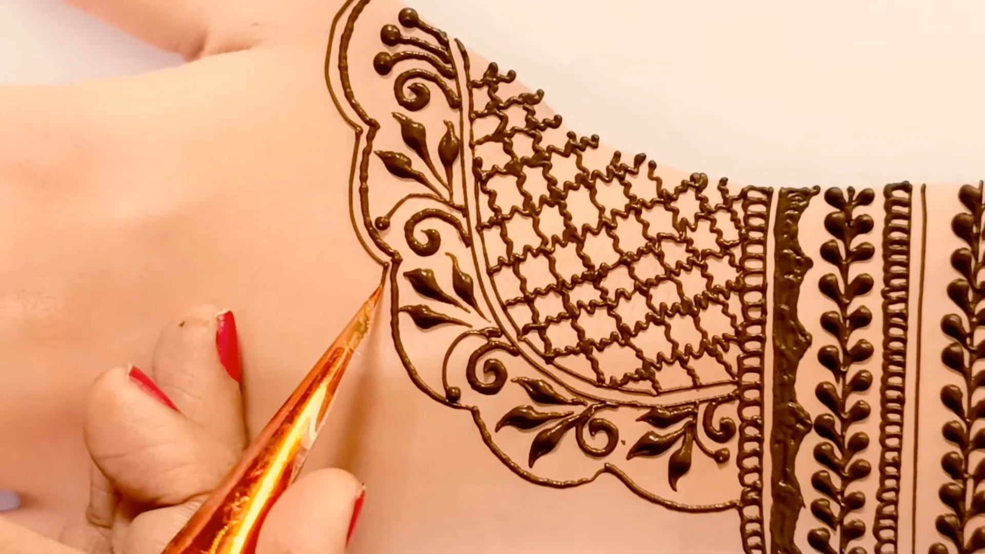 Easy Arabic Mehndi Design 2 1