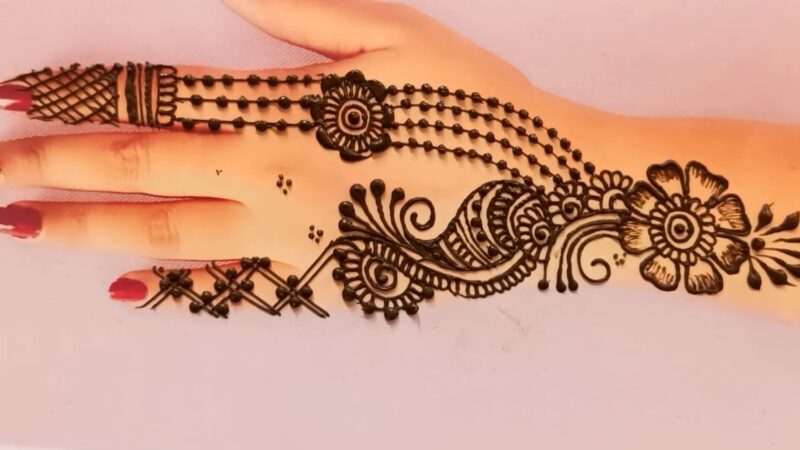 Mehndi Design : 10 Stylish Simple Arabic Mehendi Design - Girls Fashion ...