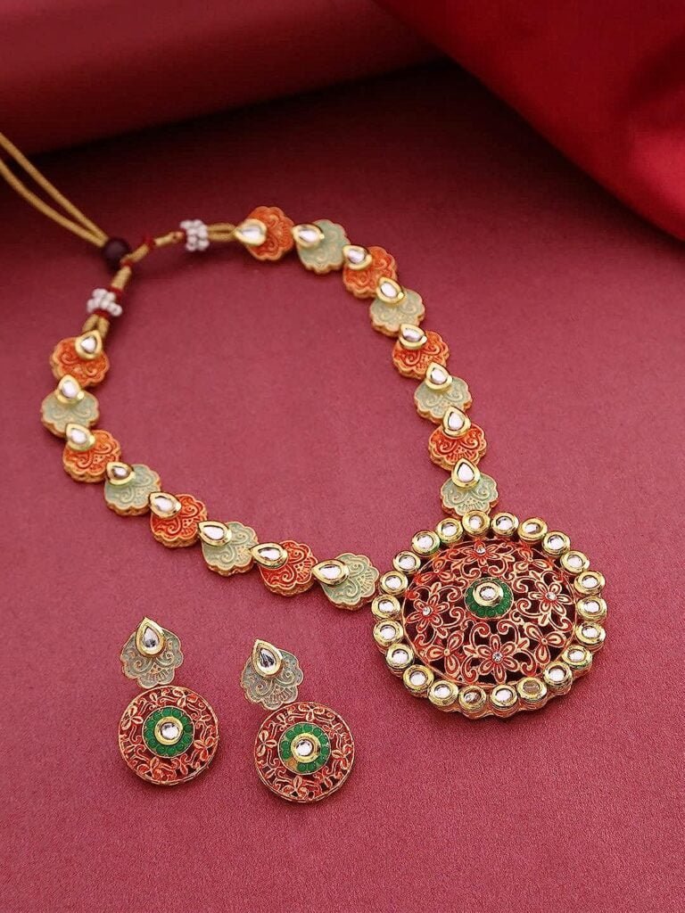 Kundan Studded Meenakari Jewellery Set