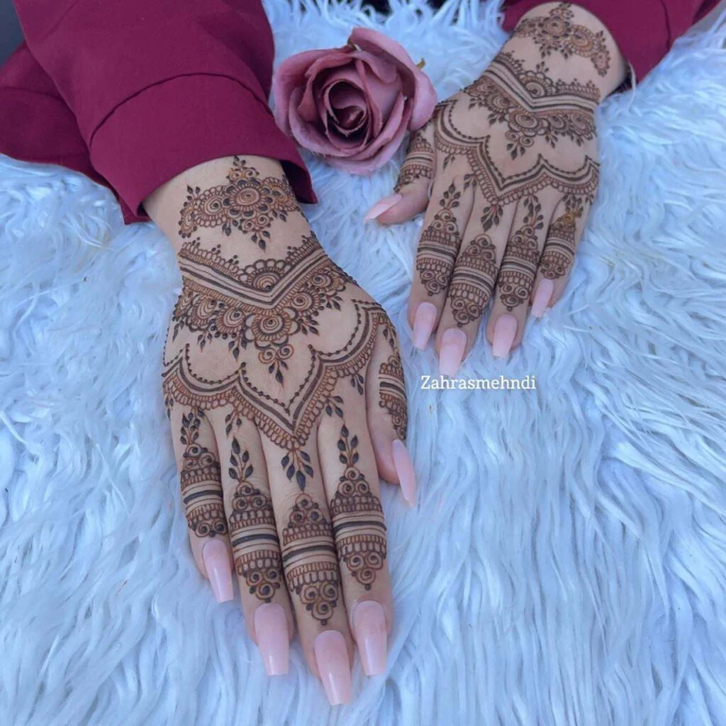 Back Hand Mehndi Design7