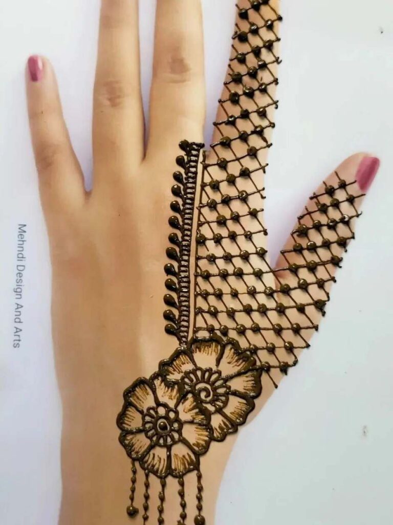 Back Hand Arabic Diwali Mehndi Design - Girls Fashion Ideas