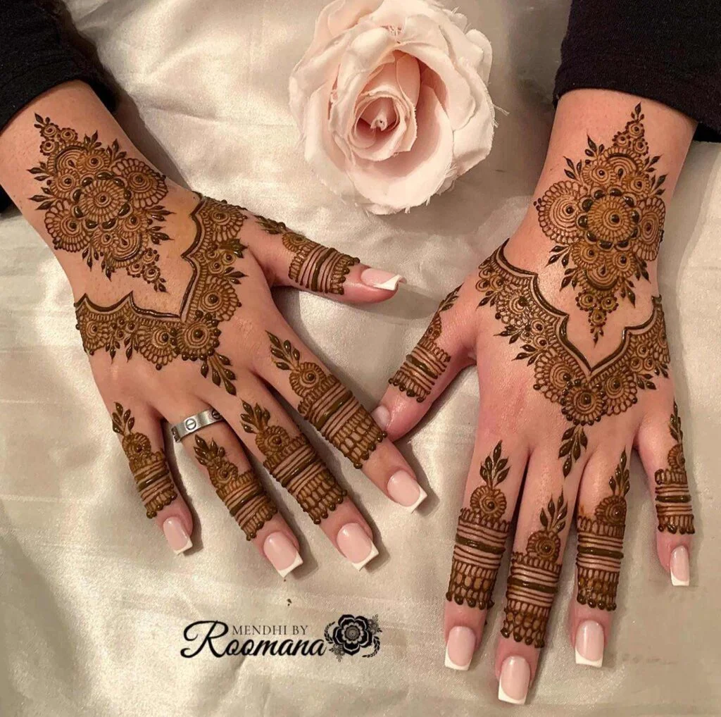 Simple Back Hand Mehndi Design6