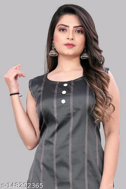 Kurti Designs : Trending Sleeveless Kurtis For Girls 9