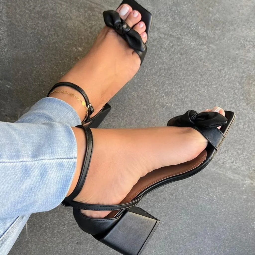 Girls Footwear : New And Stylish Sandal for Girls 7 317267679 509282964585256 3474638657053040406 n 1