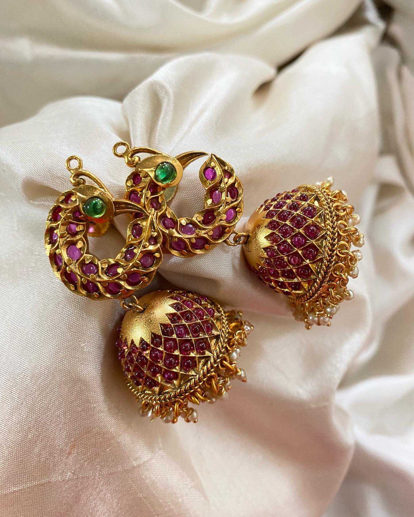 Earrings Design : New Goldplated Jhumka Earrings Designs