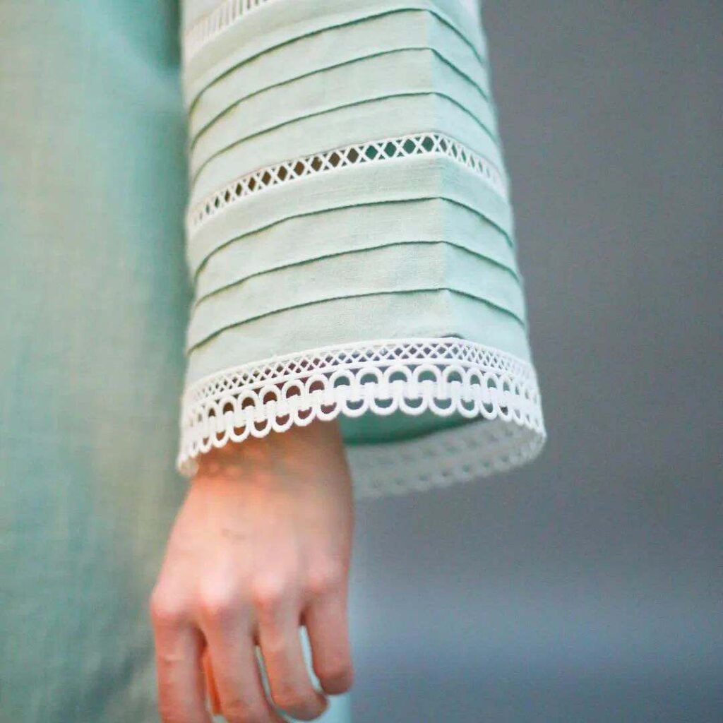Kurta Sleeves Design : New Girls Kurta Sleeves Design latest