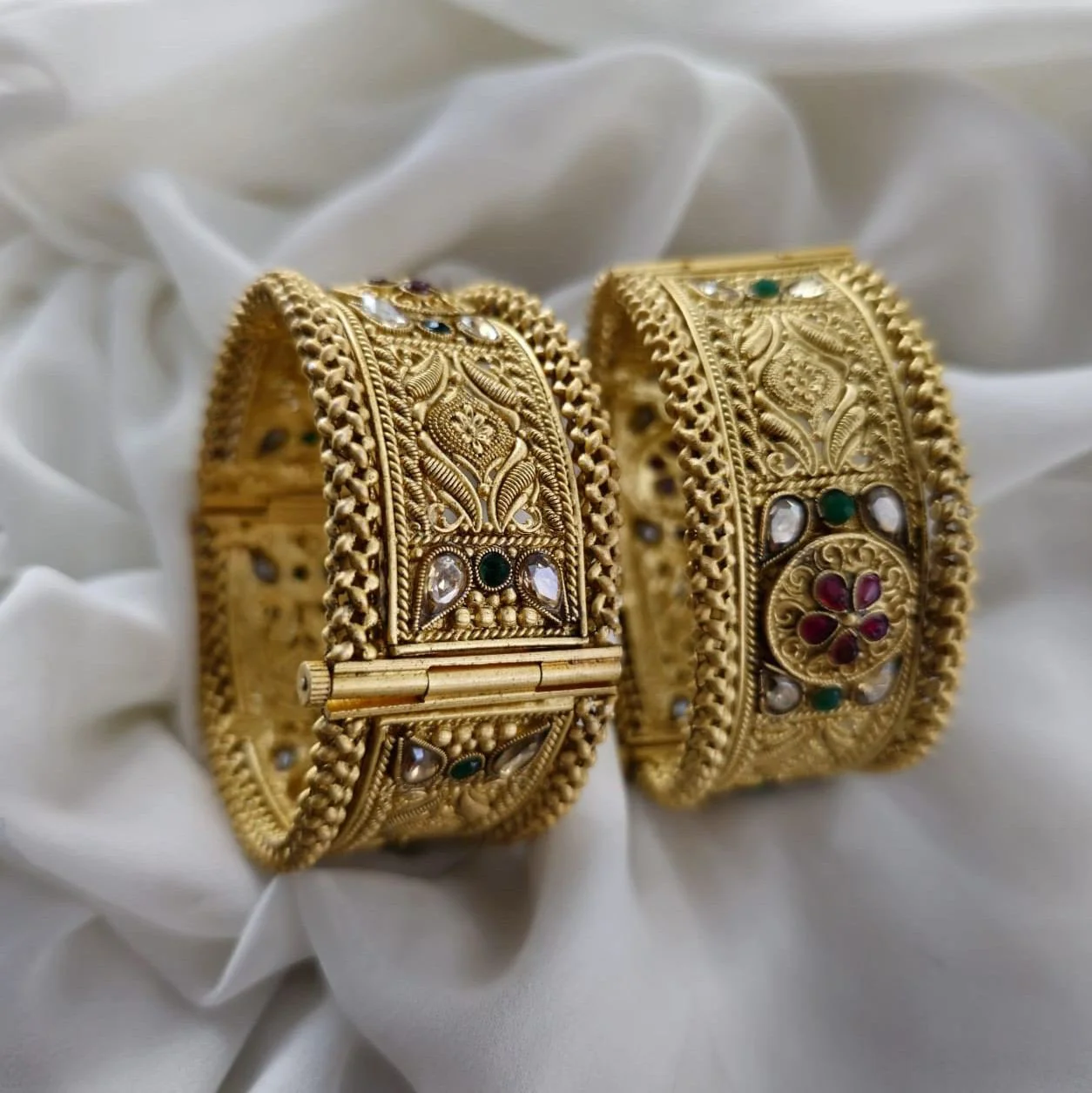 Bangles Design : New Goldplated Bangles Design Set For Women 9 New Bangles Design11