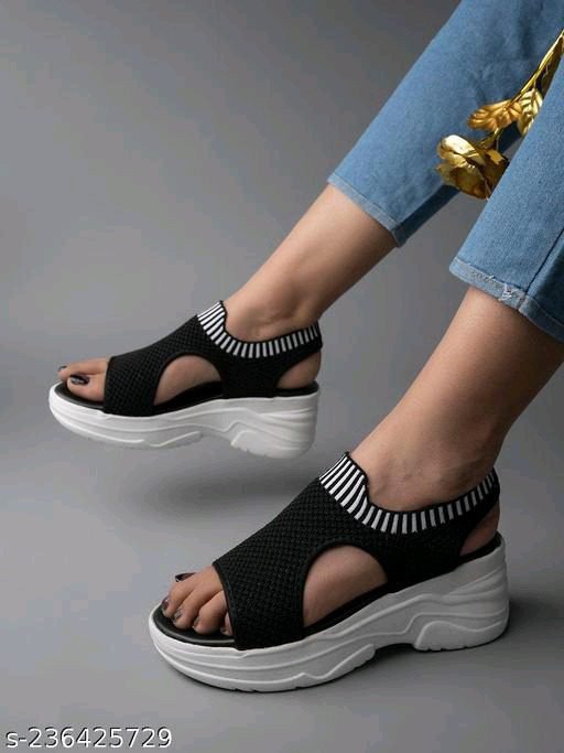 Girls Sandals : Daily Wear Trendy Flat Sandals For Women & Girls