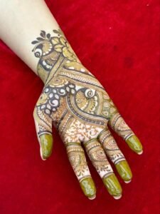 Mehndi Designs : Stylish Mehndi Design For Eid - Girls Fashion Ideas