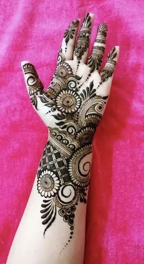 Mehndi Design 2023 : Beautiful Mehndi Design For Hand 11 ircular Mehandi Design