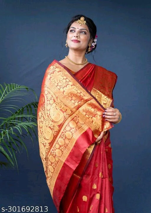 Banarasi Saree Design : New Printed Banarasi Silk Saree For Rakhi 9 New Banarsi Saree15