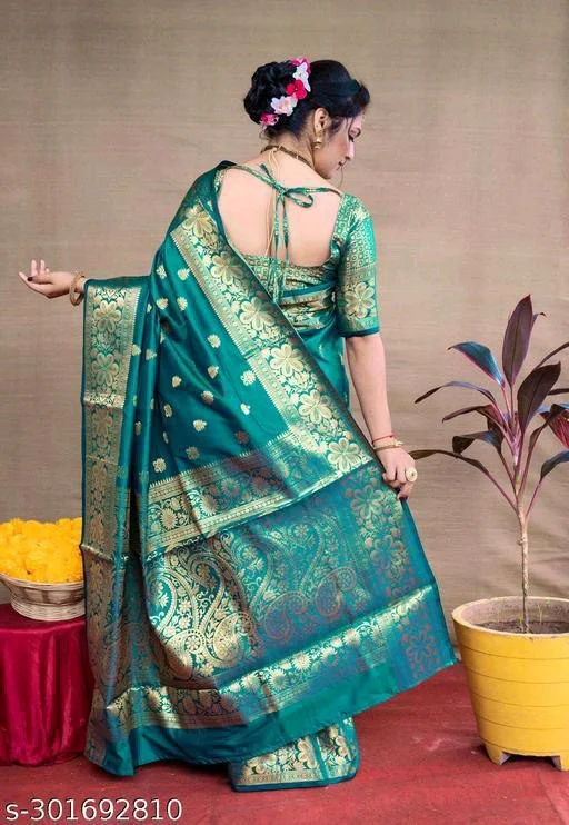 Banarasi Saree Design : New Printed Banarasi Silk Saree For Rakhi 6 New Banarsi Saree4