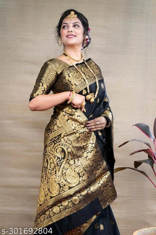 Banarasi Saree Design : New Printed Banarasi Silk Saree For Rakhi 14 New Banarsi Saree9