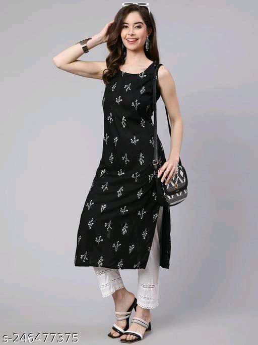 25 Modern Sleeveless Kurti Designs for Stylish Appearance | Sleeveless  kurti designs, Kurti designs, Long kurti patterns