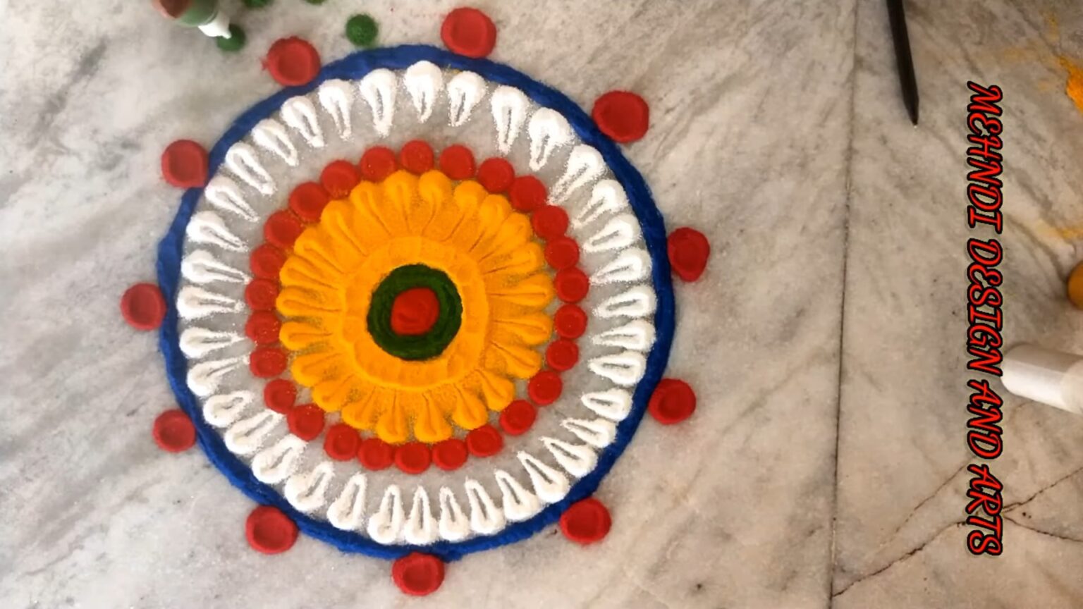 Simple Rangoli Design : New Rangoli Design For Diwali 2023 - Girls ...