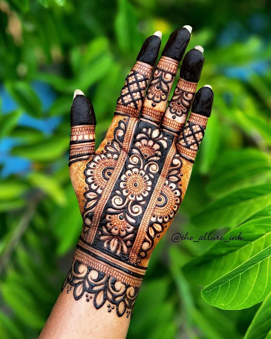 Beautiful Mehndi Designs For Hand