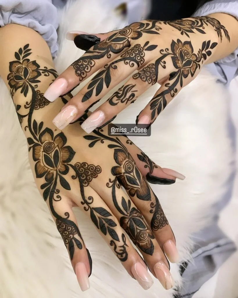 Mehndi Designs For Karwa Chauth