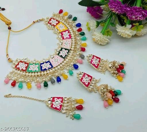 New Meenakari Kundan Necklace Set design For Girls