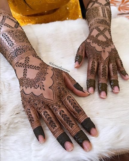 New Arabic Mehndi Design