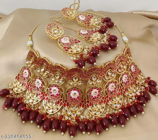 Kundan Choker Necklace with Earrings and Maangtika