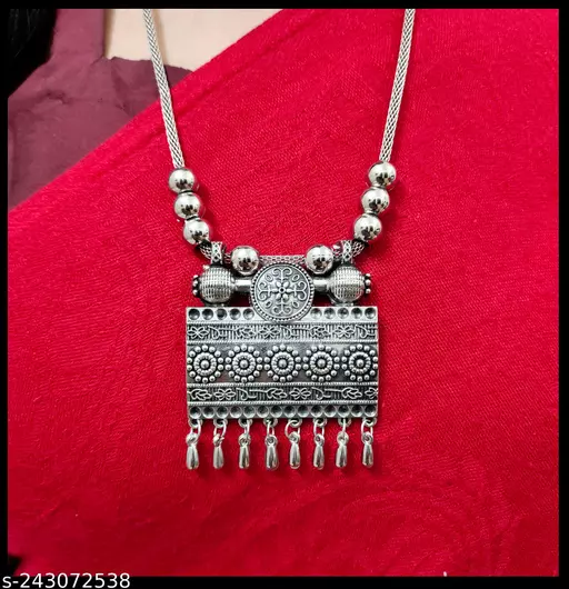 New Oxidised Silver Pendant Necklaces for Women