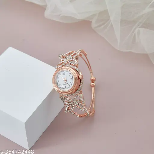 Trending Rosegold Bracelet Watch For Girls