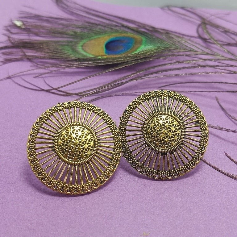 Stud Earrings