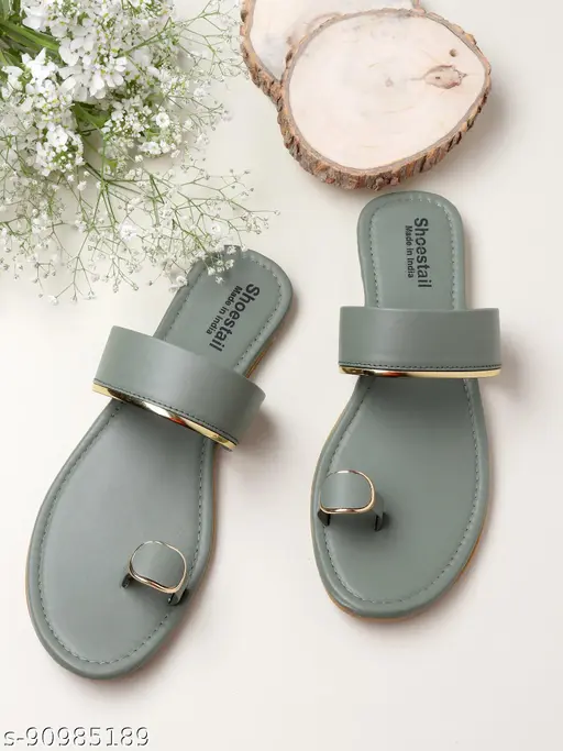 Green Solid One-Toe Flats For Women