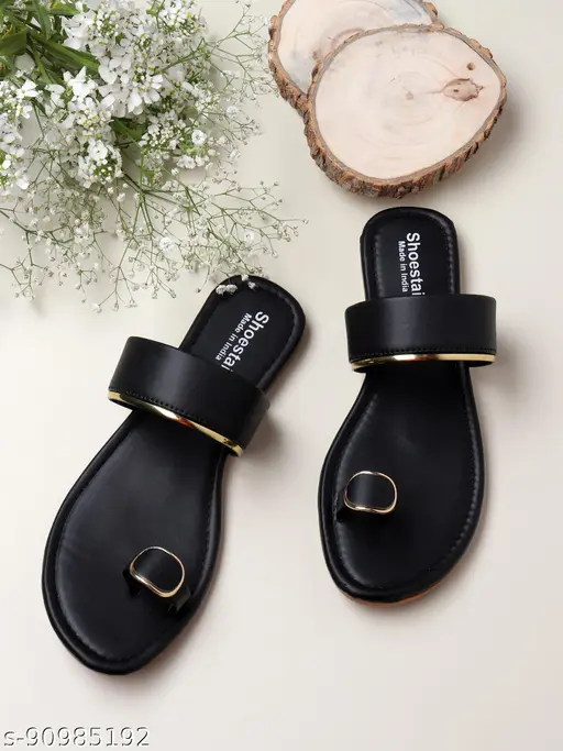 Black Solid One-Toe Flats For Women