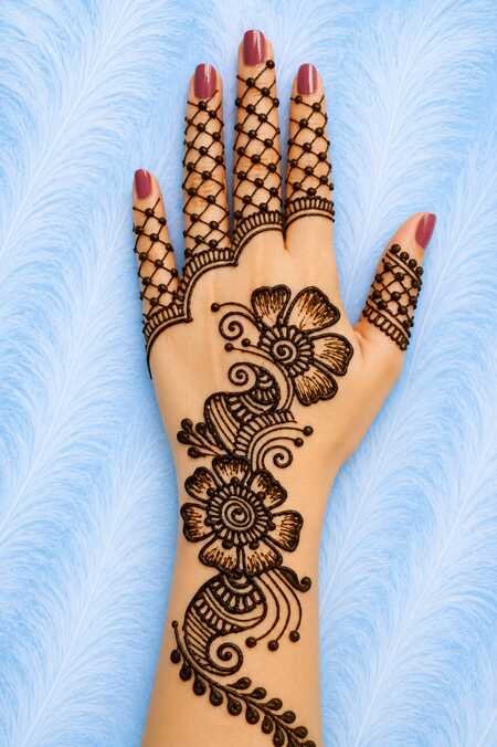 Mehndi Design Easy and Beautiful
